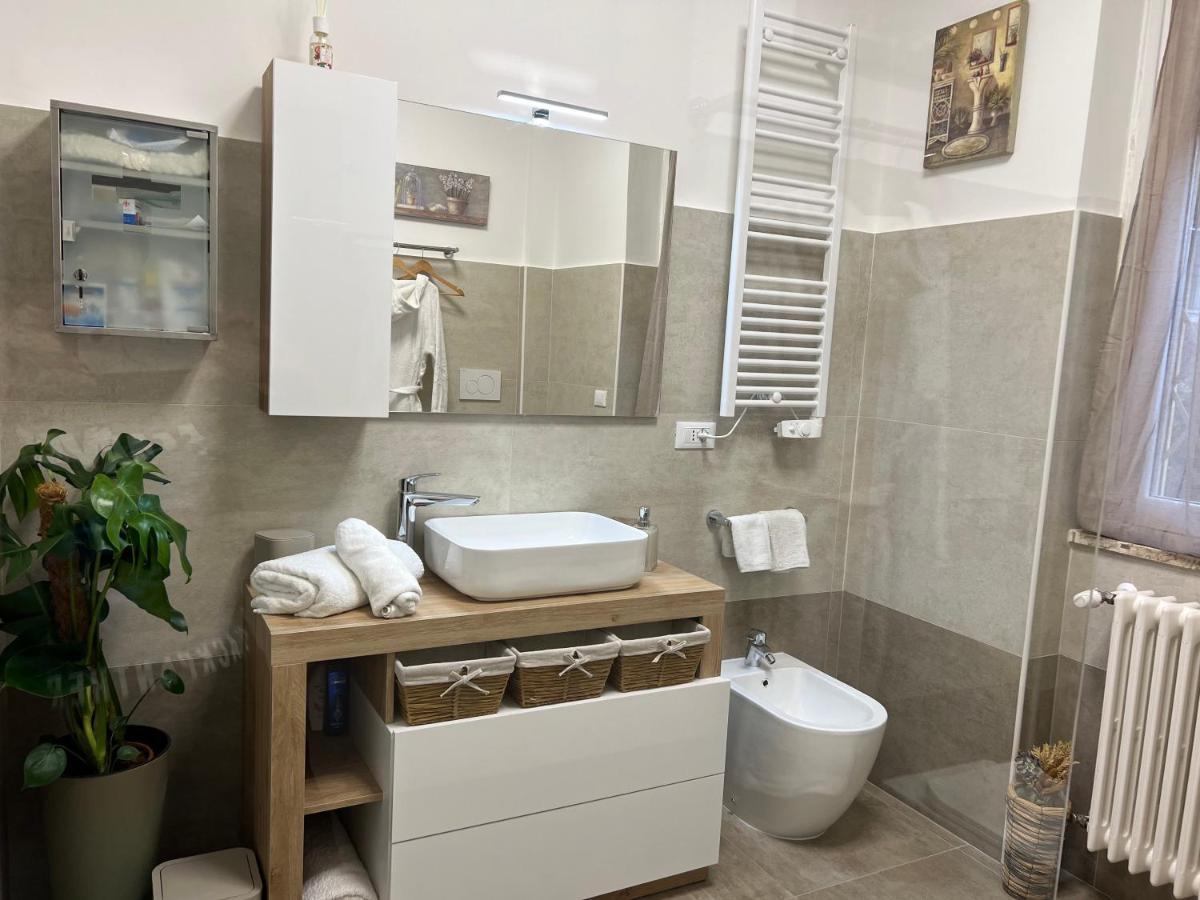 Вилла Rosanna House - Vedano Al Lambro Монца Экстерьер фото